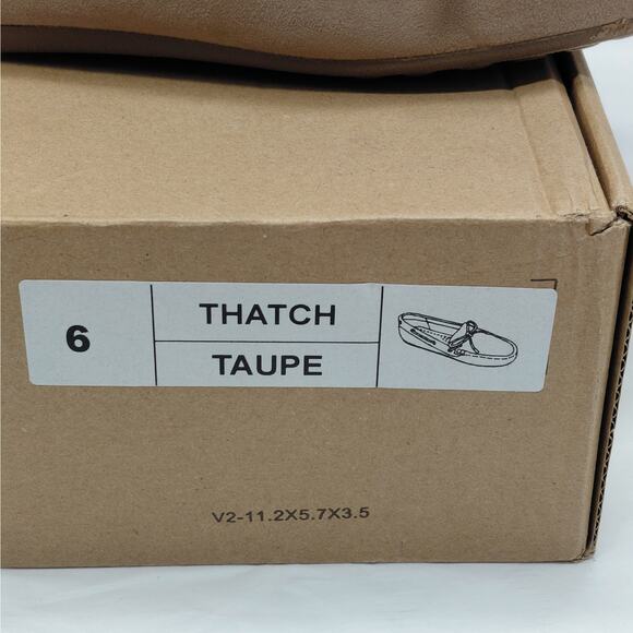 Journee Collection Womens 6 Thatch Taupe Moccasin Loafer Flats Slip On Comfort - Picture 6 of 10